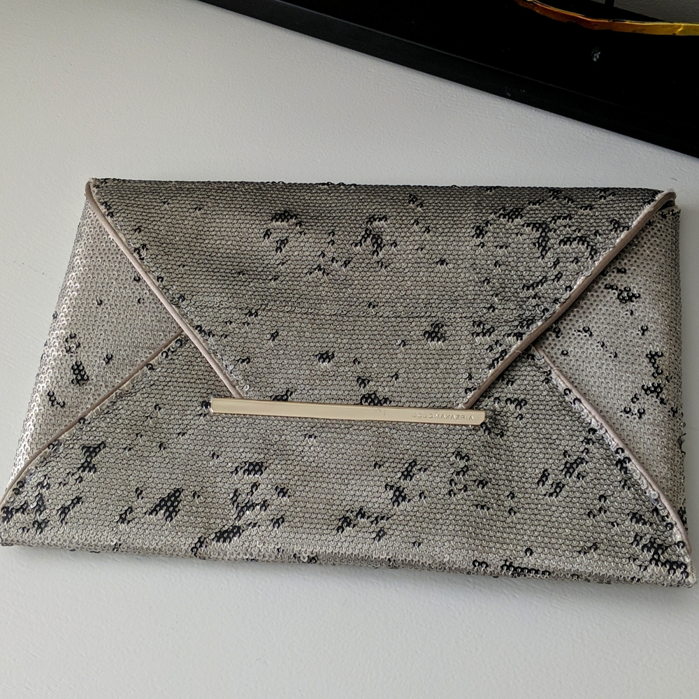 BCBG maxazria Harlow envelope clutch